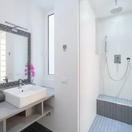 Marina's Art Of Living At San Giusto Castle 公寓