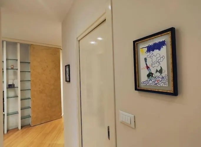 Marina's Art Of Living At San Giusto Castle Apartment Trieste