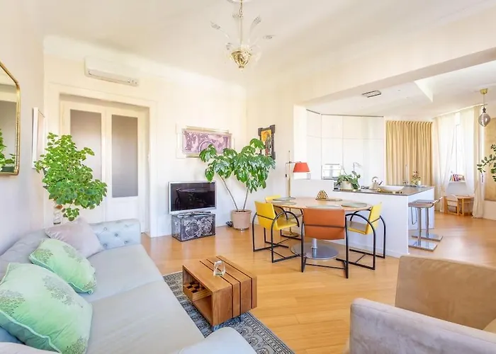 Apartment Marina's Art Of Living At San Giusto Castle Trieste